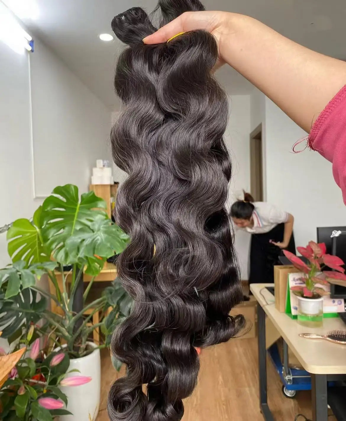 Human Virgin Raw Cambodian Hair Bundles Vendor Wholesale Raw Cuticle Aligned Hair Vietnamese Raw Human Hair Bundles