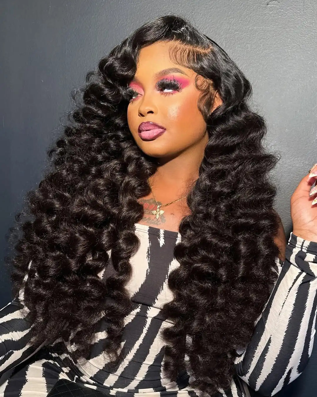 250% 30 40Inch Human Hair 13x6 HD Lace Frontal Wig Brazilian Loose Deep Wave Curly Human Hair 360 Full Lace Front Wig Preplucked